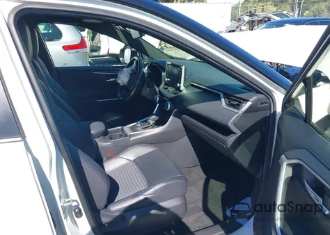 2019 Toyota Rav4 Xse from USA, damaged, VIN JTMEWRFV1KJ009475